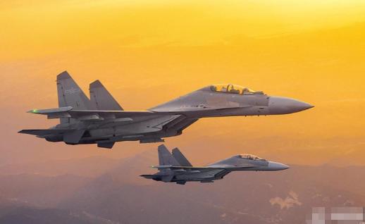 台“国防部”发布声明， 2月5日，台湾地区防务部门公布最新解放军机舰动态：截