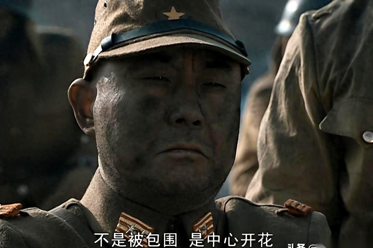 都说旅长偏心李云龙，打山崎大队这事儿，还真不是。程瞎子冲了八次，主力团快打光了