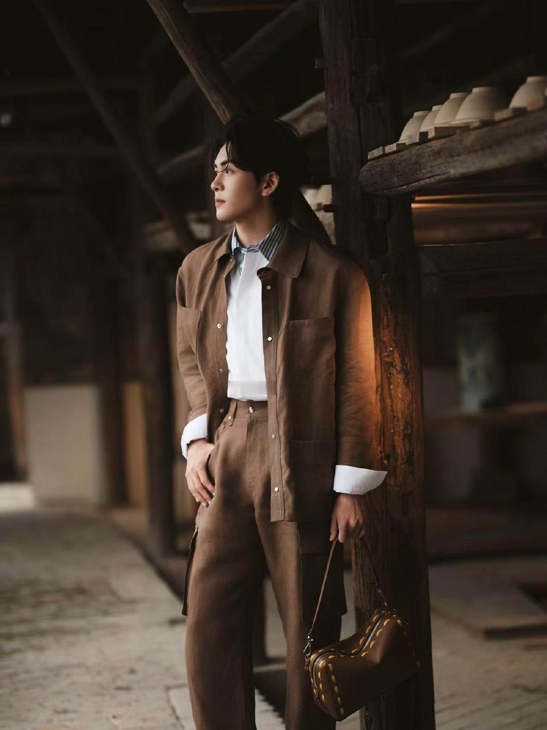 曾舜晞中式帅哥的含金量还在上升曾舜晞又开启大杀四方模式了啊啊啊啊我可以，能从容h