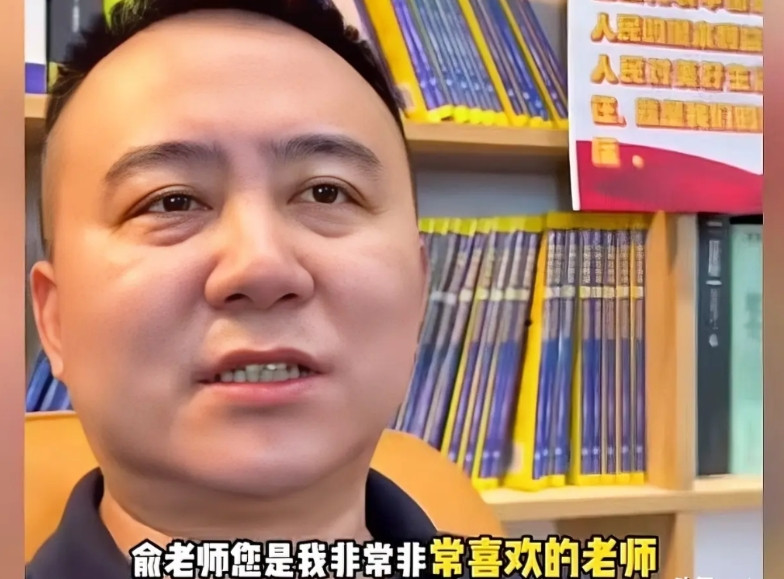 这个黄会长是谁啊，这网络给他玩的挺明白啊。从罗永浩和西贝这件事出来以后，凡是