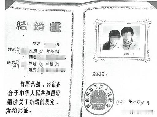 上海，女子无意中发现曾担任多家航司高管的丈夫不仅婚内出轨小他21岁的情人，还与情