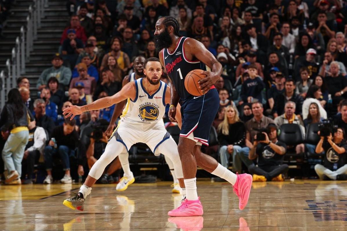 快船最大的问题根本不是泰伦卢而是轻易换走了!卢指导不过是为球队管理层的愚蠢行