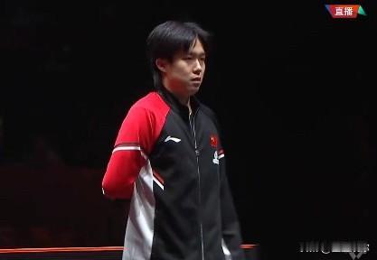 王楚钦因伤退赛是京队深思熟虑后的决定，专门选在林诗栋和张本智和打完后王楚钦才退赛