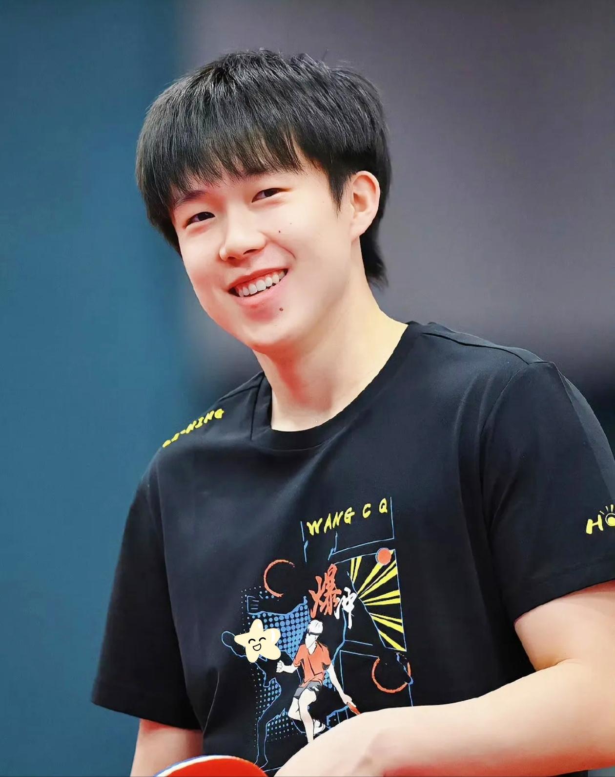 怪不得王楚钦近几日这人气像坐了火箭，连我不看球的老妈都跟着喊“大头”。你以为