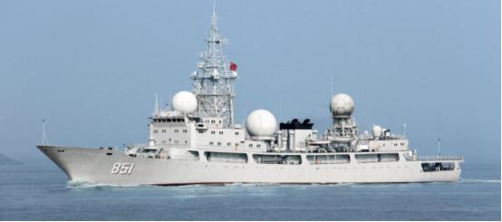 中国815电子侦察船，为什么各国不能攻击它，更准确说是不敢攻击它，这船看起来没什