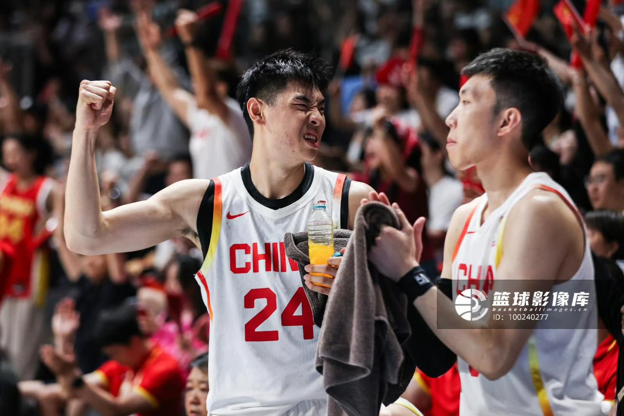 中国男篮崔永熙、庞峥麟先后向广西受灾群众施以援手！关注庞峥麟的想必已经知道他