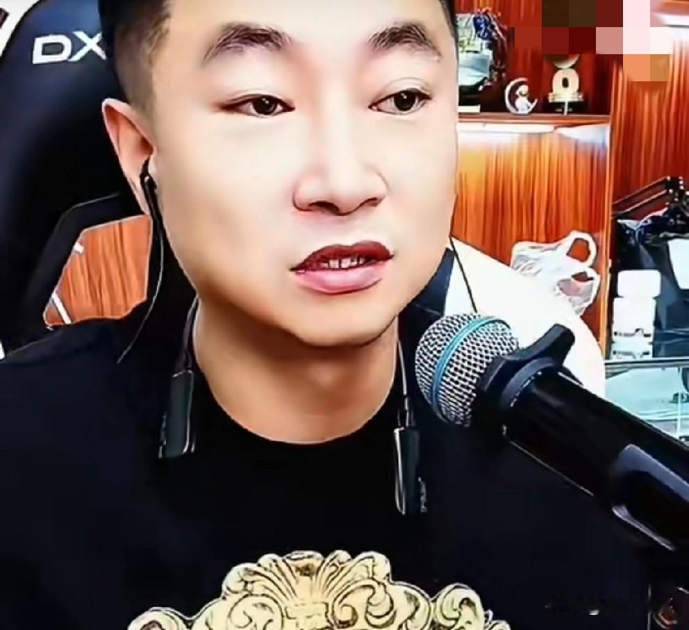 九天嘲F散打哥靠互联网风口赚到钱，论情商、智商、财商还不如自己！