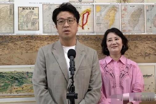 民进党立委吴思瑶今（1日）妄称，沈伯洋目前声量其实大于蒋万安两倍，且正向声量明