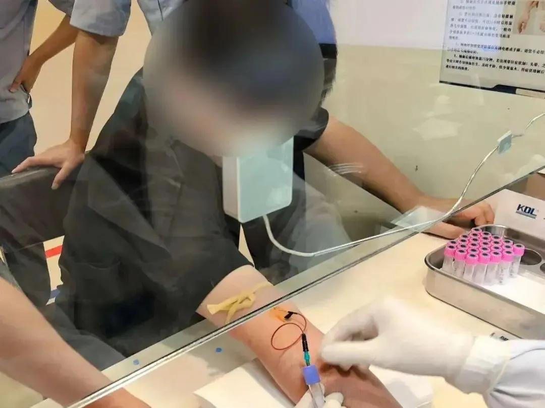 因小失大！浙江杭州一男子，吃饭喝酒后回家，为了省下几百元代驾费，动起了“歪脑筋”