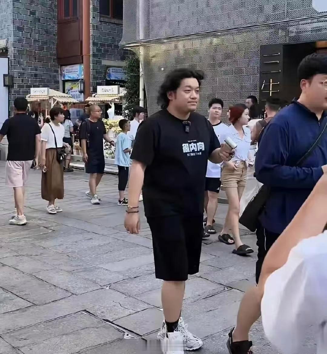 这是夏雨？怪不得没人找他拍戏了