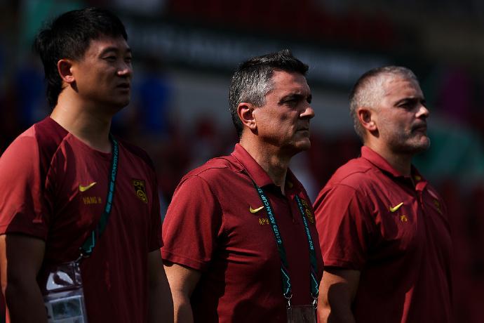 北青: 中国教练组已开始研究越南录像, 对手打法灵活多变