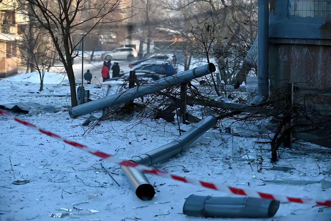 刚刚过去的大规模空袭，乌克兰让俄罗斯付出了3.25亿美元的成本。乌克兰喊着让