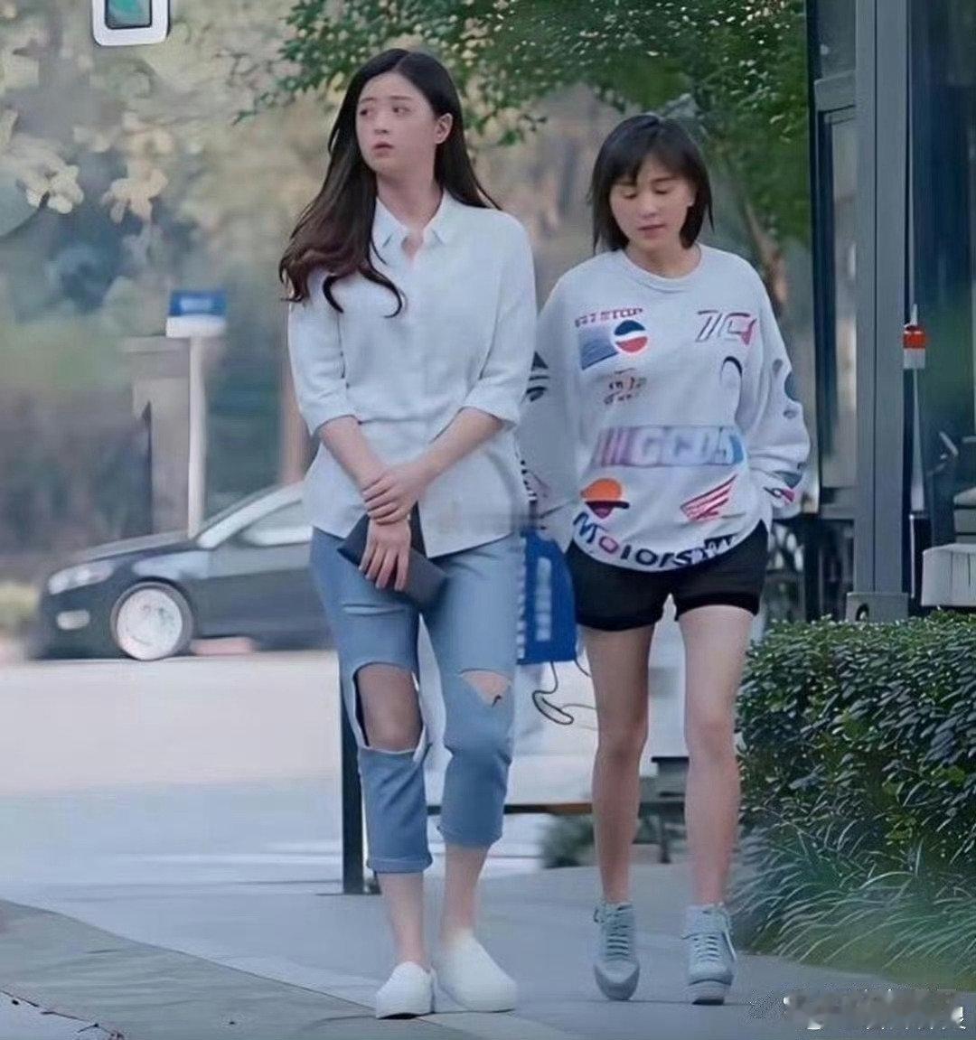原来明星是这样拍的，怪不得王子文看着这么高​