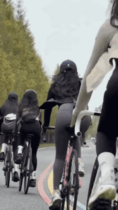 这样绝美的骑行风景，轻易可是见不到的！好好欣赏欣赏吧！