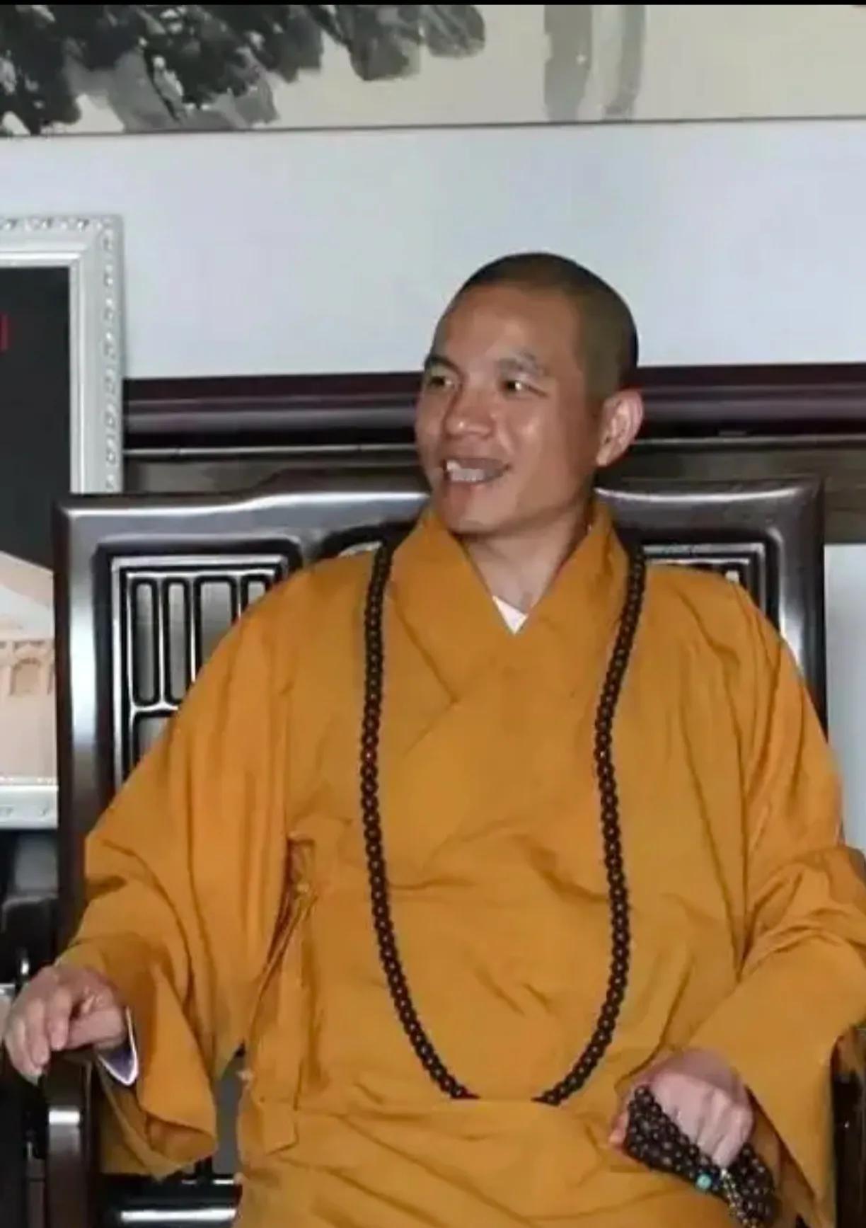 为何释印乐法师适宜接管少林寺。其一，少林寺乃禅宗祖庭，方丈的继任务必要严格依