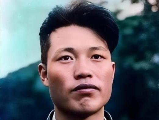 1953年，年仅21岁的朝鲜飞行员，开着当时世界上最先进的战机投诚美国，并获得1