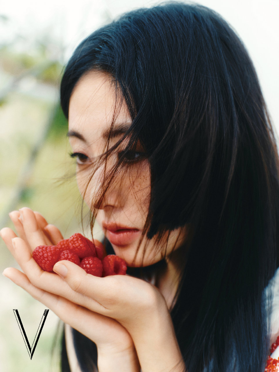 V中文版邢菲理性疯长大片V中文版欲望就是生命力摄影：洪量​​​