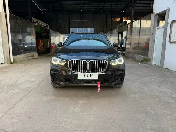 🔥债权转让，22年宝马X5（进口）xDrive40i尊享版，新车指导价83.98万那款，3.0T四
