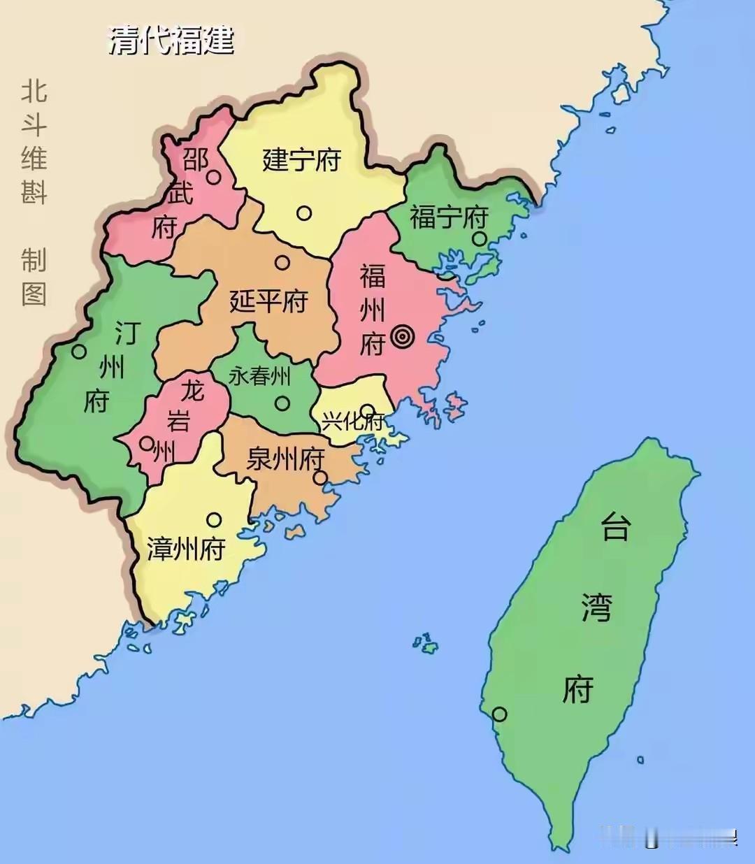 台湾政客的家属有一个共同特点就是家属绝大多数不敢参和政治，借官威明目张胆的捞好处