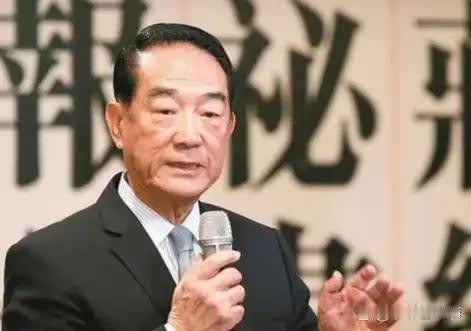 台湾知名人士宋楚瑜，在接受采访时表示：“如果台湾不是大陆的领土，那么凭什么当年满