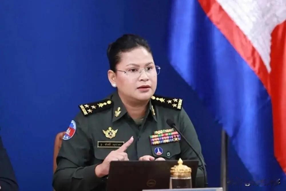 急眼了！柬埔寨表态！来自法新社18日消息，柬埔寨国防部今天发通报称“17日下午