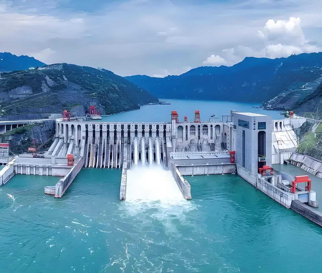 中国实现一滴水发六次电，这成就太牛了！“十四五”期间建成的由乌东德、白鹤滩等六座