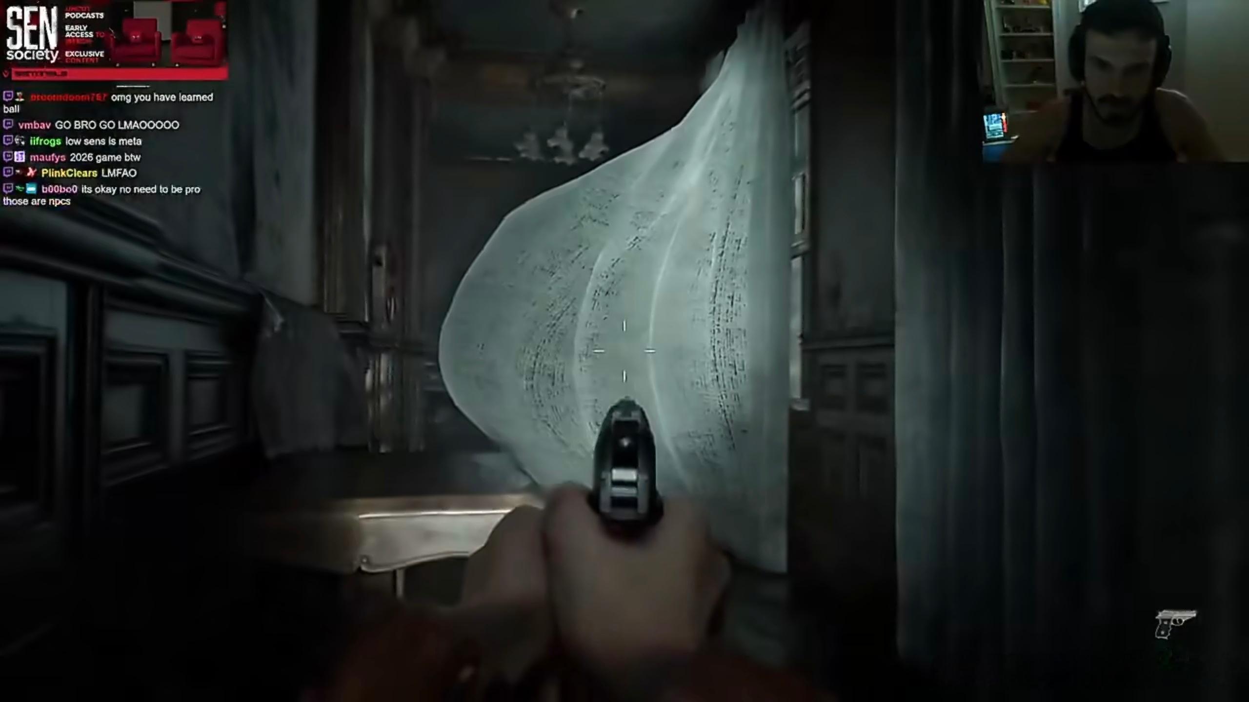 看《CS:GO》职业选手打《生化危机9》真就能把人笑死，直播全程不停抖枪，路过每