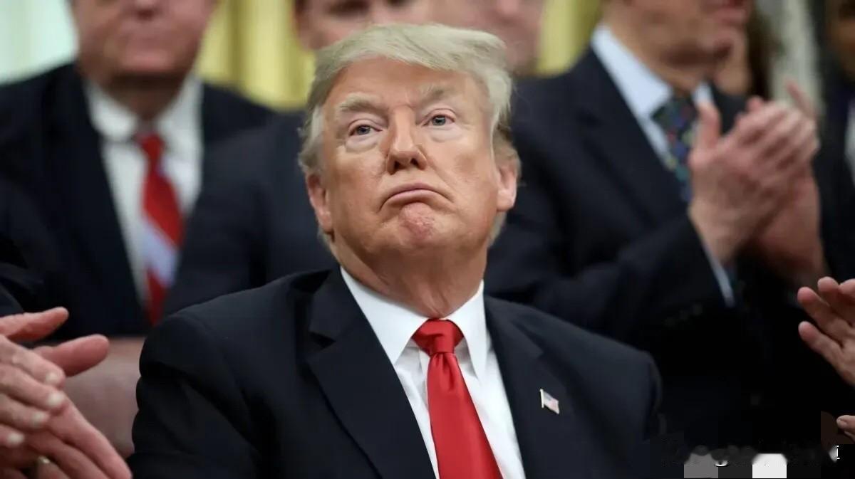 有德国网友说世界上有两个骗子国家，一个是美国，一个是中国。美国称自己是世界上最强