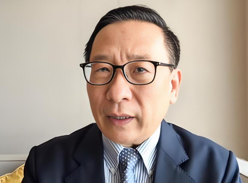 这回出名了，不光是中国，全球都知道了！高志凯这句话彻底火了，那就是“加州人民有