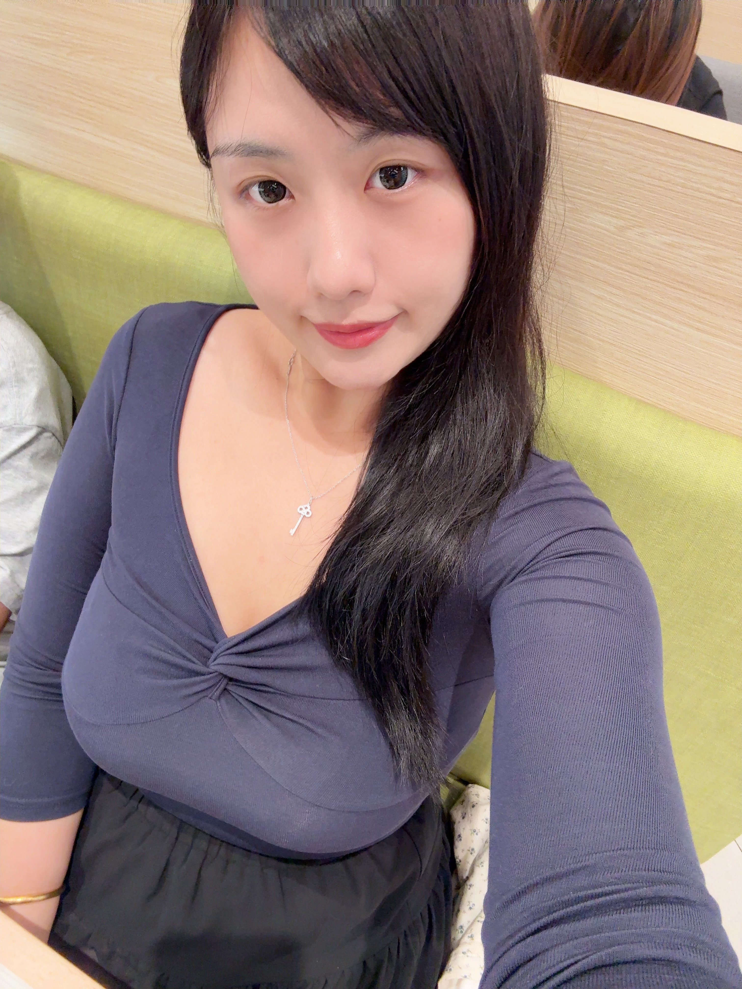 鹅肝最好吃😋雨天没排队✌🏿​​​
