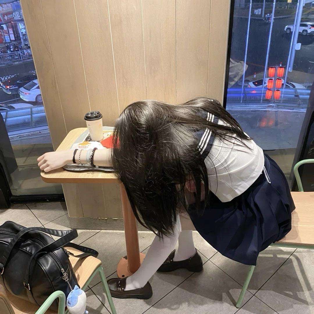 这年头怎么回事喝杯咖啡都可以醉？