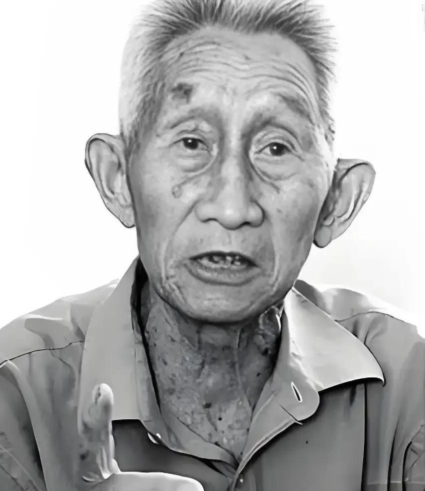1937年11月，吴士良给日军杀鸡，血溅得满地都是，一胖鬼子大声呵斥：“刺死他！