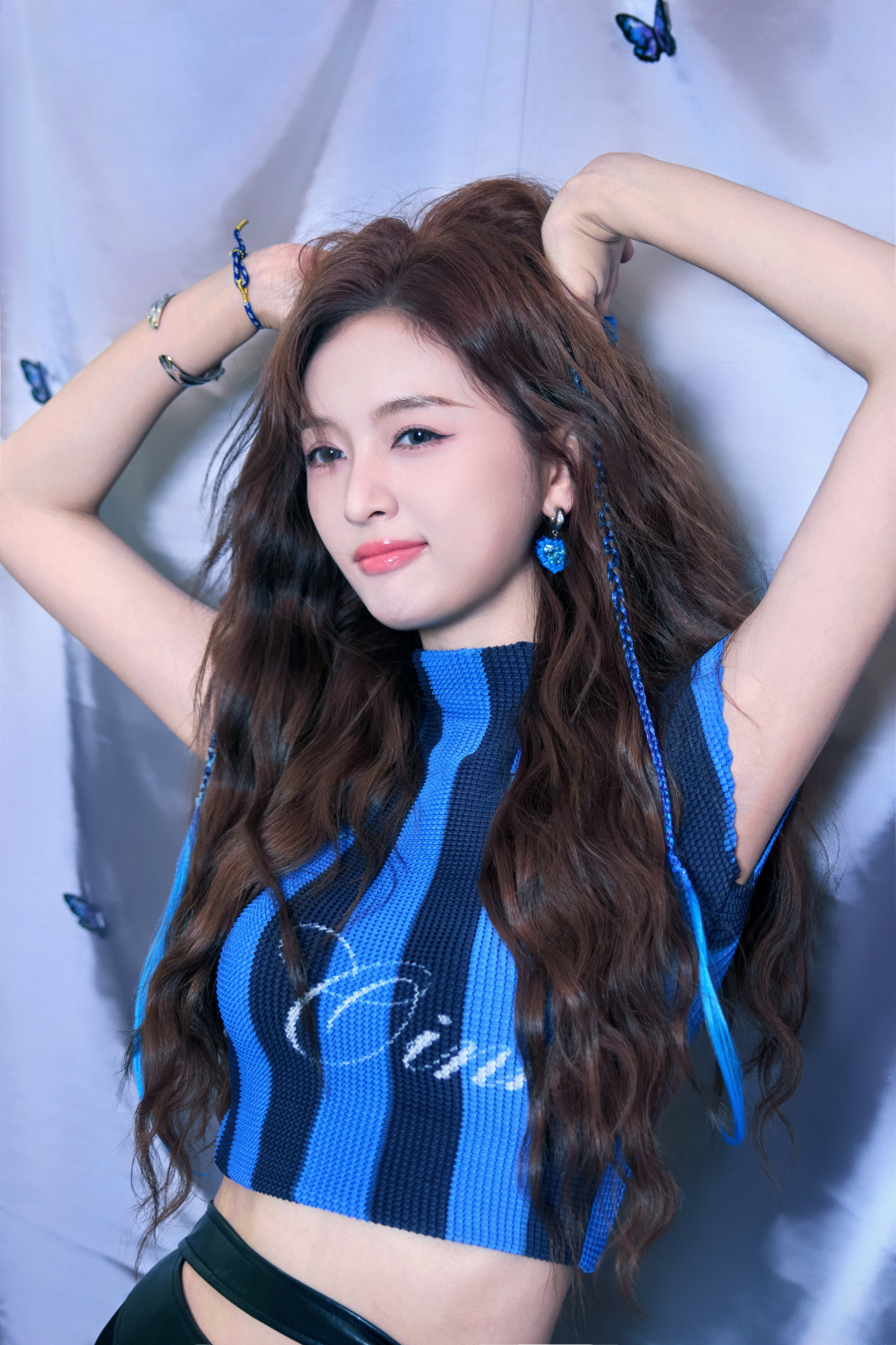 吴宣仪💙吴宣仪外界的声音都只是参考，如果你因此不开心了，那就不要参考