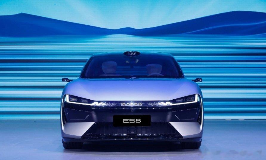 星途ES8和ET9。这是星途3.0时代的全新车型，设计和配置水平都是全新的。你觉