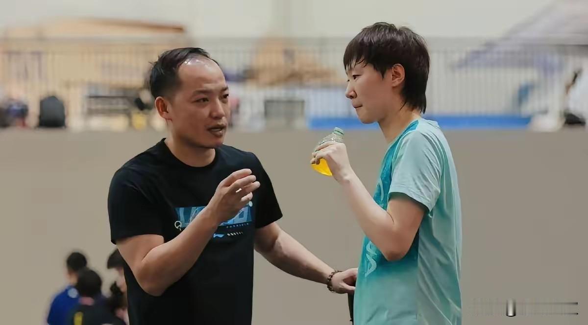 任皓成为鳗鱼主管教练了？并没有！目前主管教练聘任，需要全运会之后才公布，