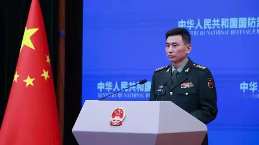 解放军亮剑！外交部厉声警告日本：血债必须偿！1月16日，中国外交部、国防部