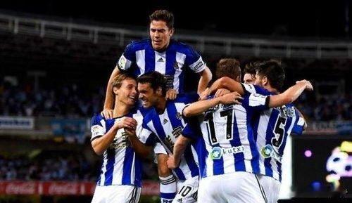 025西甲皇家社会VS巴塞罗那足球巴萨最近状态确实不错，球队