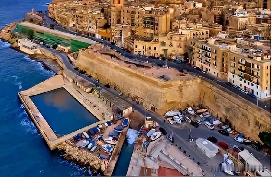 这个国家快被中国买下了？美女如云，10个移民中就有9个中国人！在这个看似夸张的现