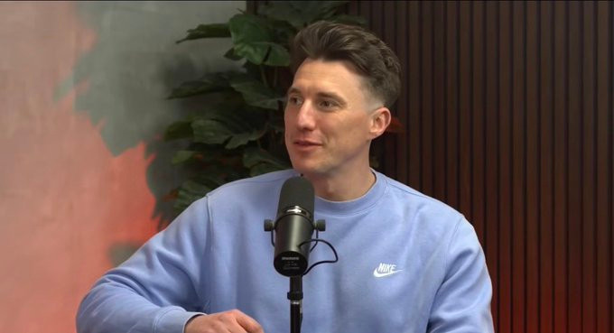 【年轻化】LW谈曼联的转会1.吉马良斯：我并不了解他是否在曼联的考虑范围之内。他