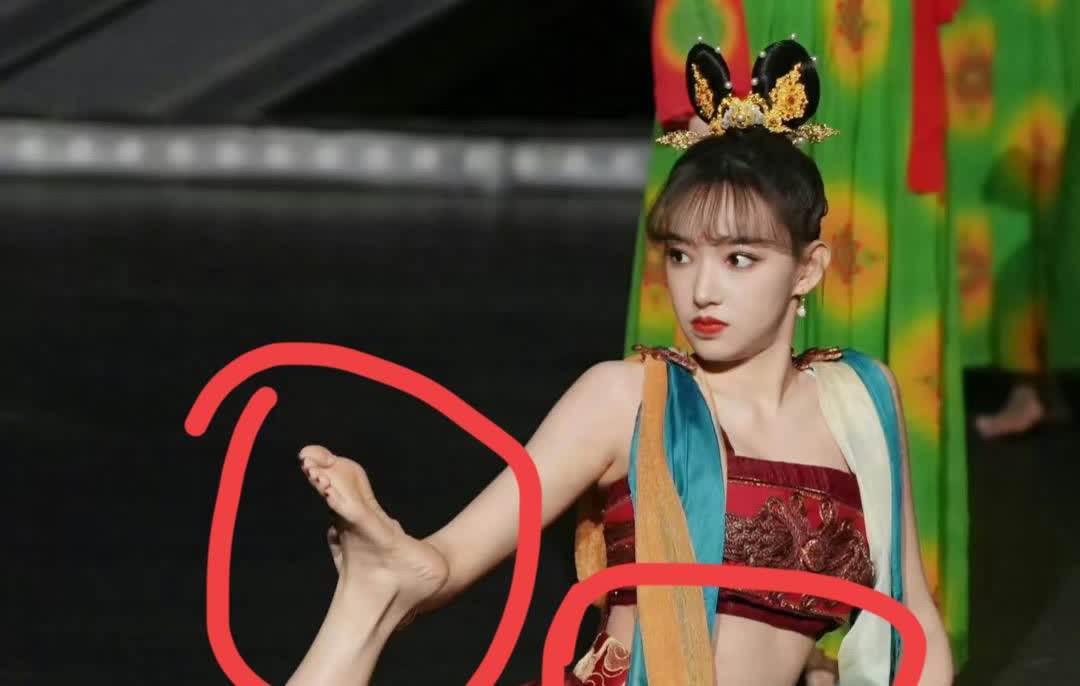 终于知道程潇为什么要肉肉的不和其他女星一样追求瘦感她不是吃的多，不作恶，