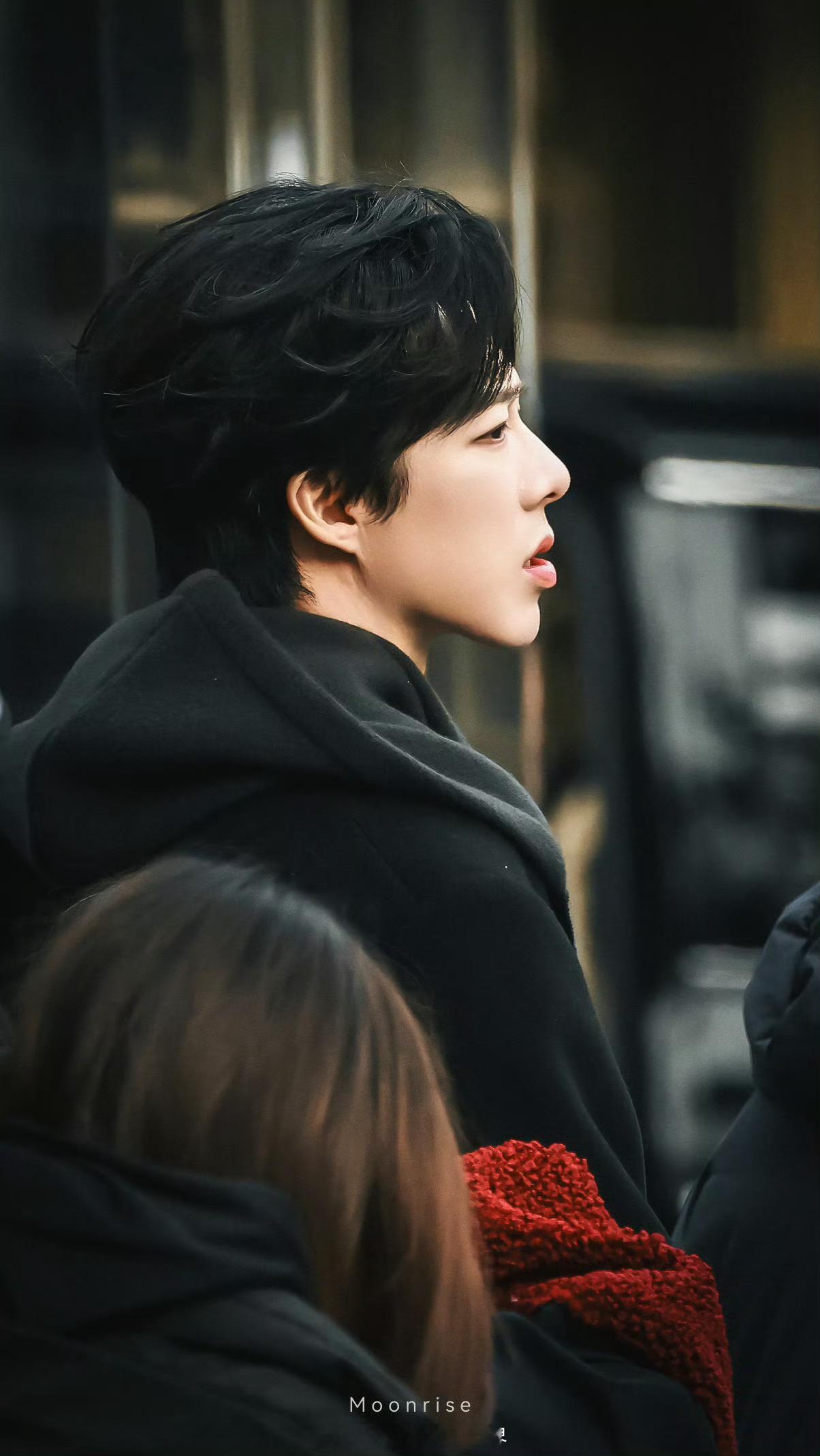 微博之夜加速器|向全世界安利我担｜给刘宇宁的新年心意｜摩登兄弟黑大衣衬得轮