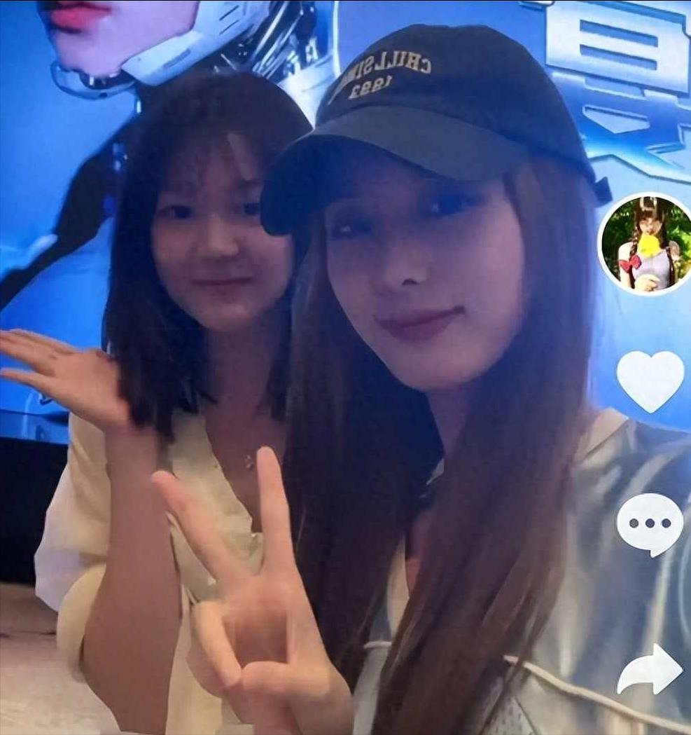 全红婵17岁亲妹曝光！170cm高挑身材颜值出众，听姐姐话放弃跳水最近有观众在