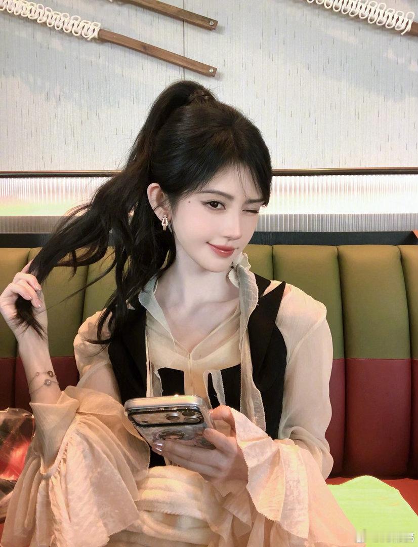 欧尼你好萌