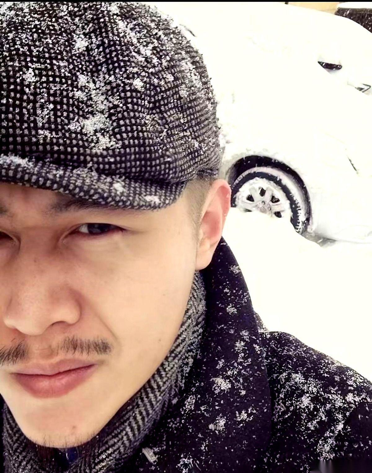 大冰直播间最近接到了一个挺扎心的电话，是一对结婚7年的丁克夫妻打来的。两人现在