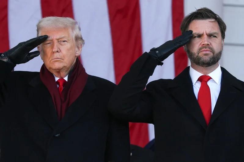 万斯准备接班特朗普？美国副总统万斯13日晚间在福斯新闻《汉尼提》节目中罕见松