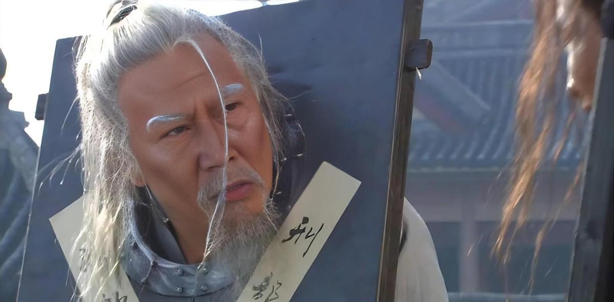 为什么朱元璋要杀害77岁的功臣李善长？洪武二十三年，南京城的刑场上，一场惨绝