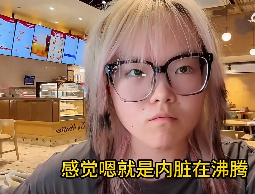 去印度留学的待遇太差了，留学生吐槽每天晚上睡觉感觉内脏都在沸腾，浑身发热，虽然有