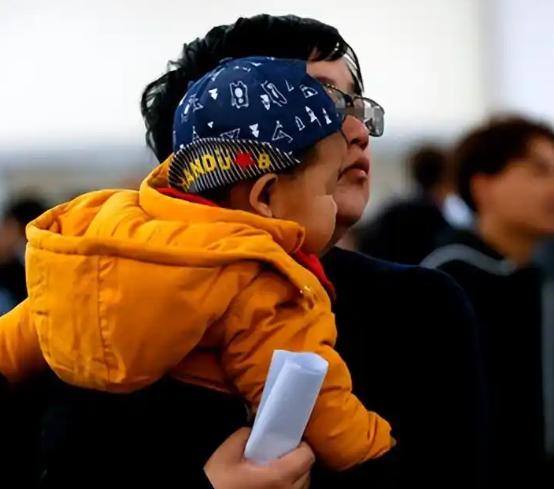 见过横的，没见过这么横的。男方怀疑孩子不是自己的，要求做个鉴定求个明白，女方直接