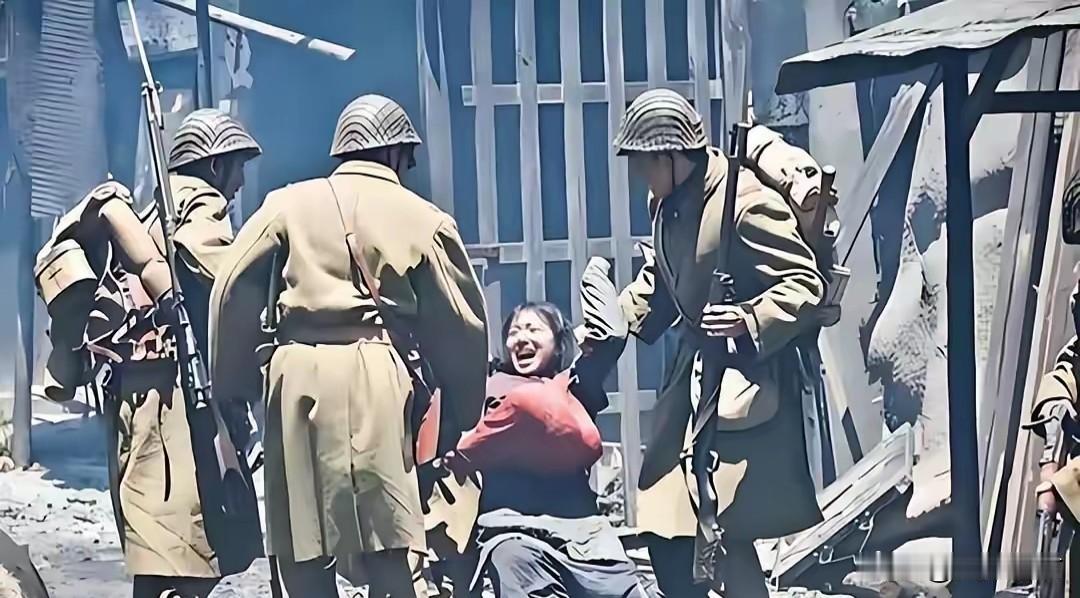 日军在南京大屠杀的暴行1937年12月，美国医生罗伯特·威尔逊在南京鼓楼医院的