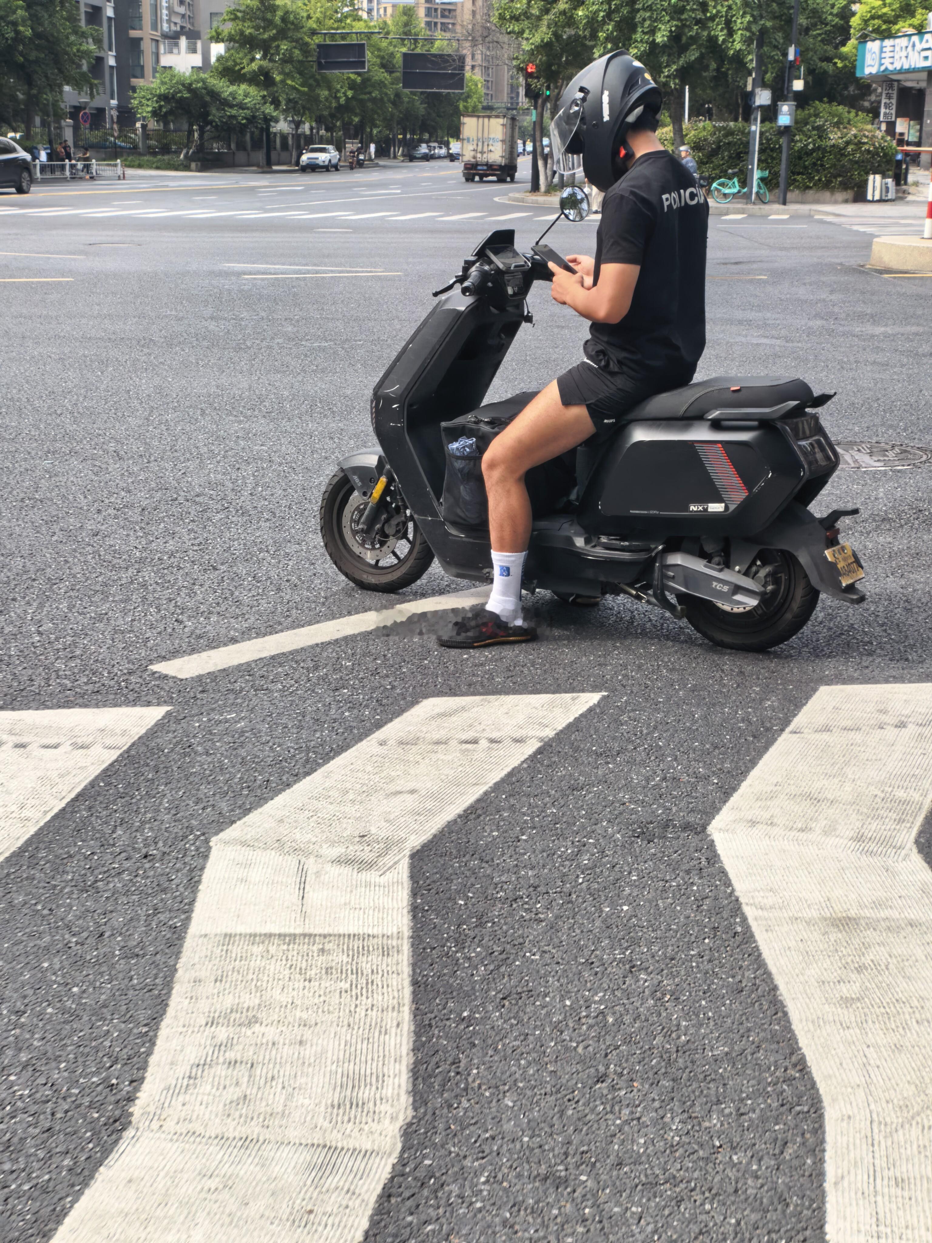 我也好想弄一辆骑啊！[爱心]​​​